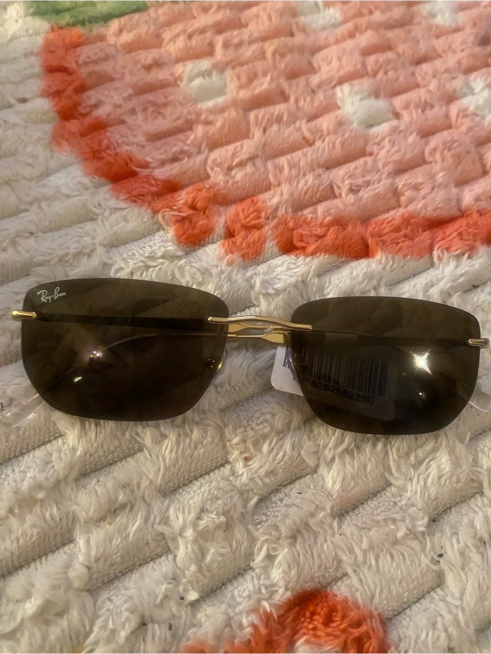 Ray-Ban Gold Frame Sunglasses with Dark Brown Lenses